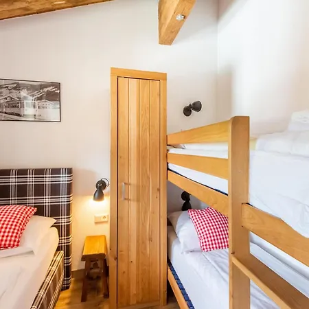 Dom wakacyjny In Near Slopes