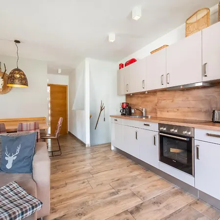 In Near Slopes ニーダーンジル