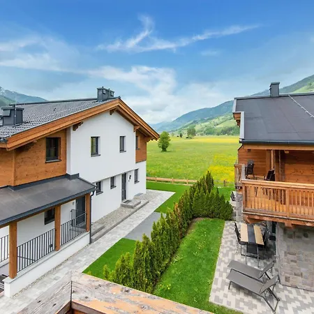 In Near Slopes * Niedernsill